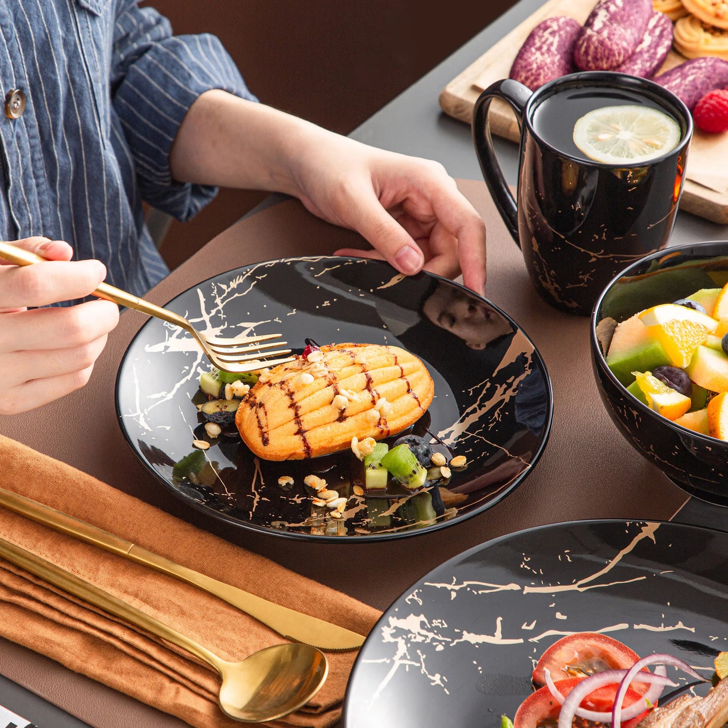 MALACASA Porcelain Dinnerware Set Splash Design Collection