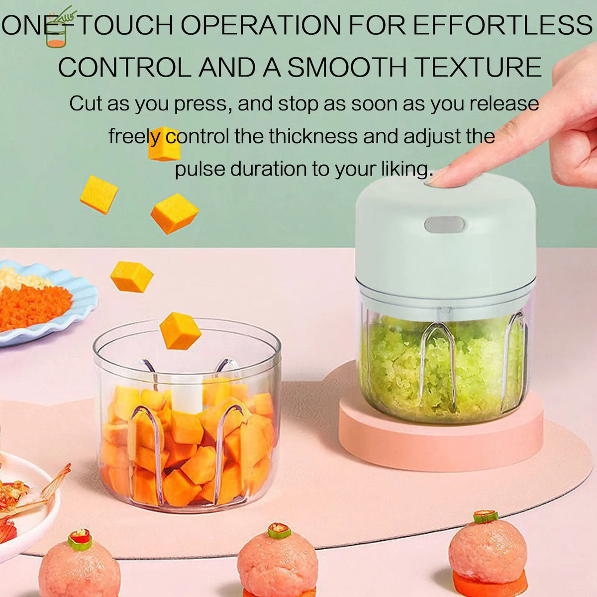 250ML Electric Garlic Chopper USB Charging Ginger Masher Sturdy Durable Chili Vegetable Crusher Kitchen Tool for Home Daily Cooking Restaurant Sauce Making Gadget Easy Use Compact Small Size for Women Men Family Friend Housew
